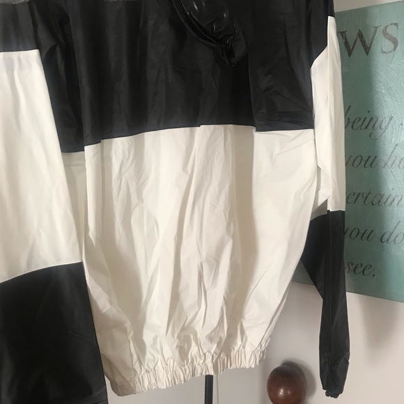 Brand new your favorite team rain jackets - Picture 3 of 5